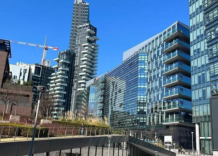 Modern Apartment - Walking Distance To Milan Central Station